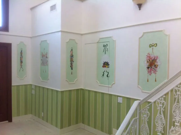 Riquadri decorati su spatolato
