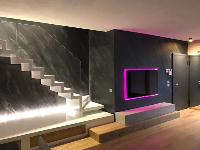 Pietra spaccata antracite con glitter e luci a led...