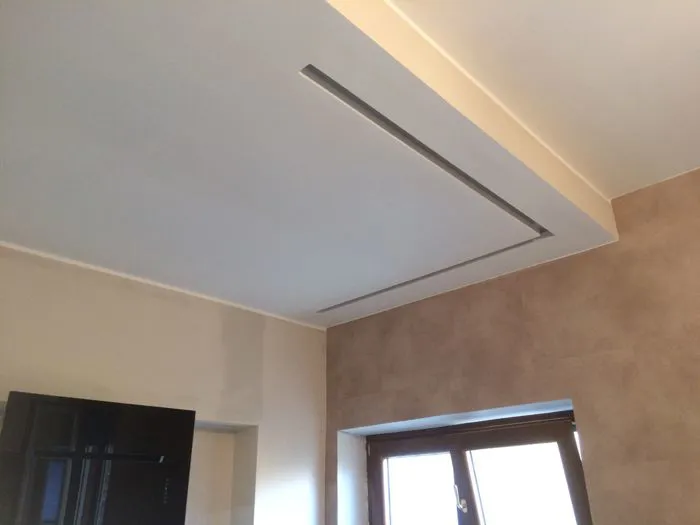 Controssoffitto con porta led